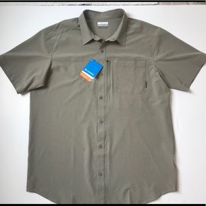 Columbia Men's Global Adventure II Short Slv Shirt